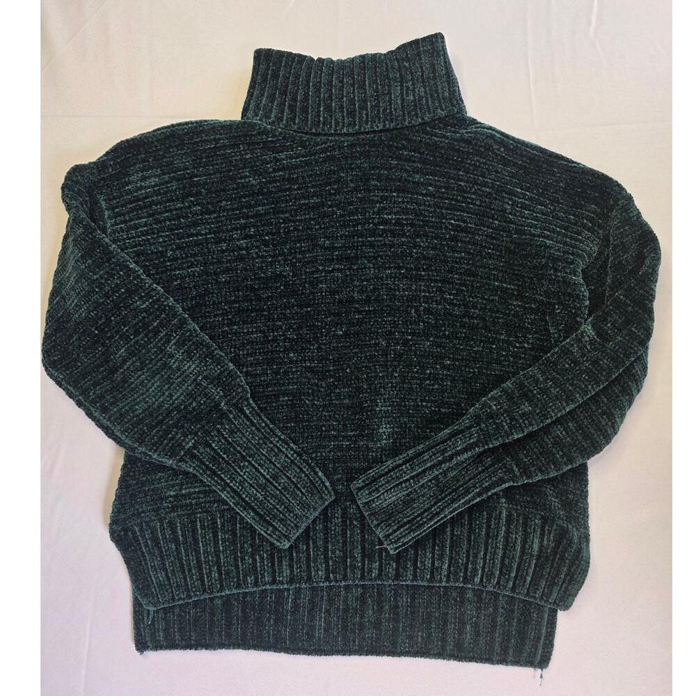 Pink Rose chenille turtleneck sweater Size S